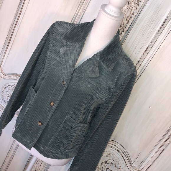 AVEC LES FILLES Sage Green Wide Wale Corduroy Cropped Jacket Size Medium - Picture 3 of 12